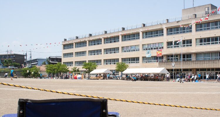 小学校イメージ画像